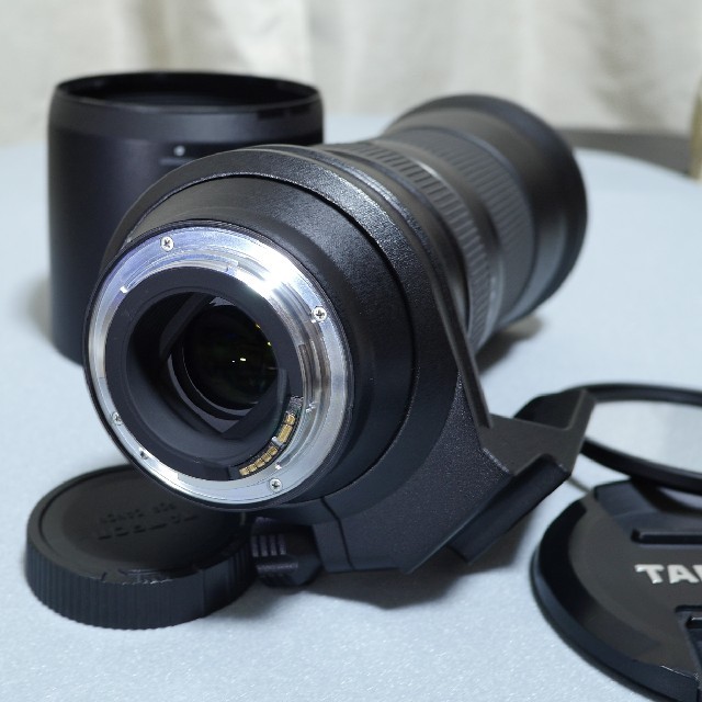 TAMRON(タムロン)の値下げ　タムロン150-600mm F/5-6.3 Di VC　EFマウント スマホ/家電/カメラのカメラ(レンズ(ズーム))の商品写真