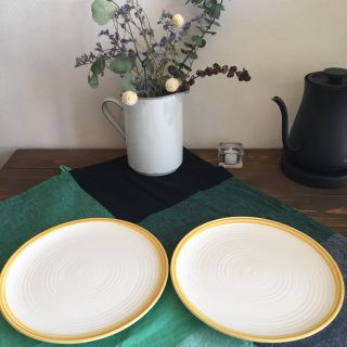 ザラホーム(ZARA HOME)の【by 出産のため様専用】 ザラホーム  黄色 プレート 22cm 2枚(食器)