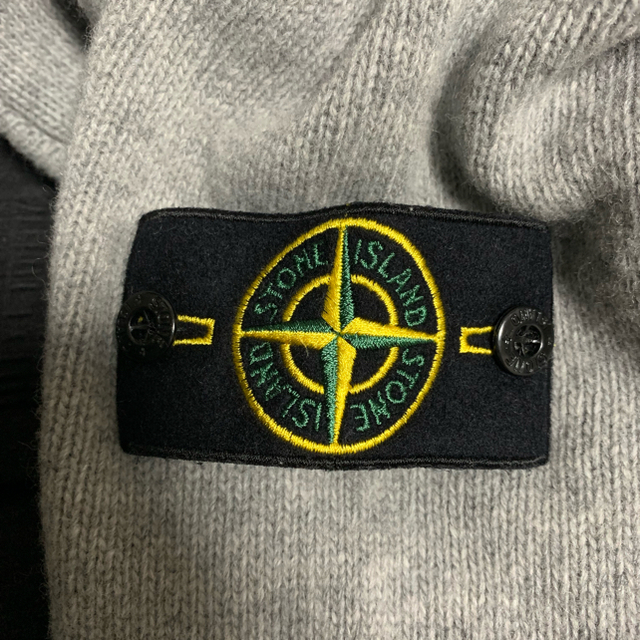 STONE ISLAND(ストーンアイランド)のストーンアイランドのパーカー メンズのトップス(パーカー)の商品写真