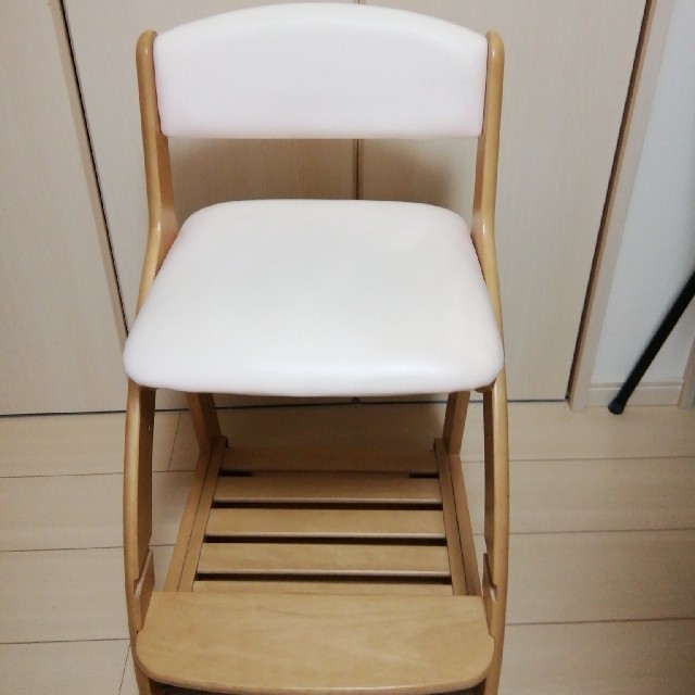 KOIZUMI(コイズミ)のコイズミ　学習机椅子　ピンク インテリア/住まい/日用品の椅子/チェア(デスクチェア)の商品写真
