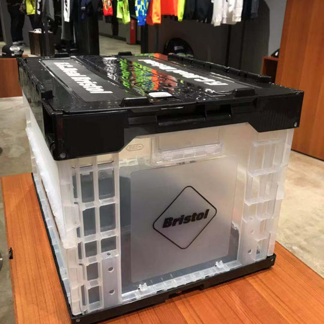 2022年最新版☆高級感溢れる FCRB × READYMADE FOLDABLE CONTAINER