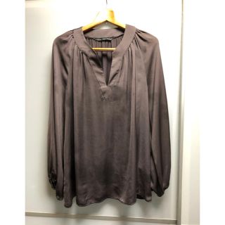 ザラ(ZARA)のZARA トップス ブラウス(シャツ/ブラウス(長袖/七分))