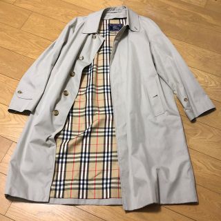 バーバリー(BURBERRY)のBurberry トレンチコート(トレンチコート)