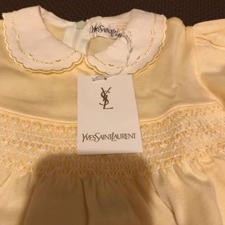 イヴサンローランボーテ(Yves Saint Laurent Beaute)の新品イブサンローランの子供服(ワンピース)