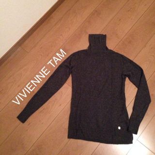 ヴィヴィアンタム(VIVIENNE TAM)のVIVIENNE TAM ハイネック(カットソー(長袖/七分))