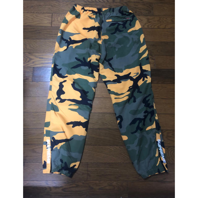 数回使用の美中古supreme 17aw warm up pant yellow camo M