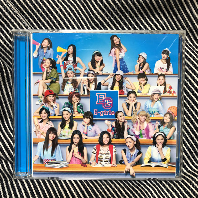 E-girls(イーガールズ)のE-girls Highschool♡love エンタメ/ホビーのCD(ポップス/ロック(邦楽))の商品写真