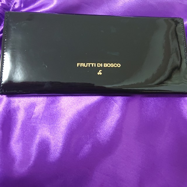 専用！未使用 FRUTTI DI BOSCO フルッティ ディ ボスコ 長財布  レディースのファッション小物(財布)の商品写真