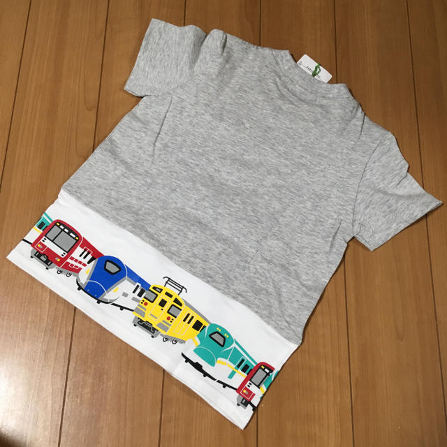 kladskap(クレードスコープ)の新品♡kladskap♡100㎝♡新幹線Tシャツ キッズ/ベビー/マタニティのキッズ服男の子用(90cm~)(Tシャツ/カットソー)の商品写真