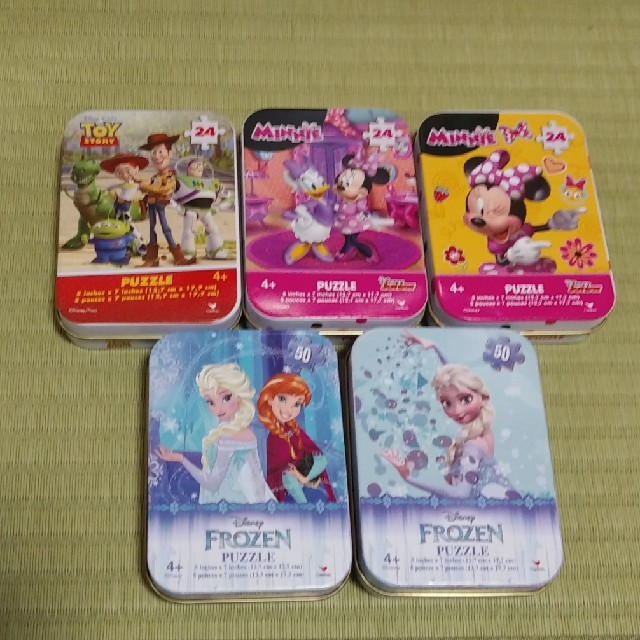 コストコ(コストコ)のコストコ ディズニーパズル 5缶 エンタメ/ホビーのおもちゃ/ぬいぐるみ(キャラクターグッズ)の商品写真