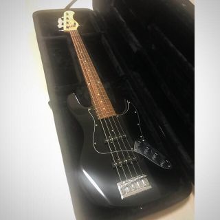 フェンダー(Fender)のSadowsky Metroline SV5 BLK(エレキベース)