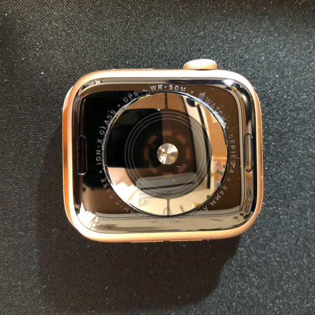 Apple Watch series 4 GPSモデル 44mmケース