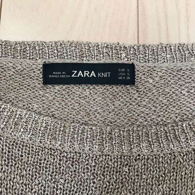 ZARA(ザラ)のZARA ゴールドニット  S レディースのトップス(ニット/セーター)の商品写真
