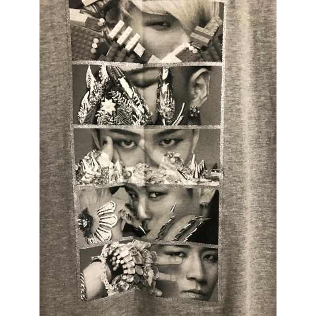 BIGBANG(ビッグバン)の✴︎値下げ✴︎  BIGBANG ALIVE Tシャツ  エンタメ/ホビーのタレントグッズ(男性タレント)の商品写真