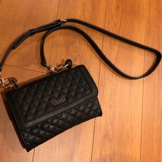 ゲス(GUESS)のGUESS(ショルダーバッグ)