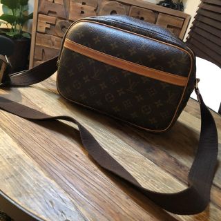 ルイヴィトン(LOUIS VUITTON)のルイヴィトン リポーター(ショルダーバッグ)