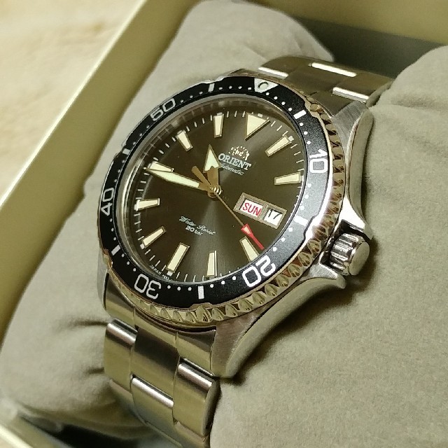 ORIENT(オリエント)のORIENT MAKO Ⅲ AUTOMATIC 200mダイバー メンズの時計(腕時計(アナログ))の商品写真