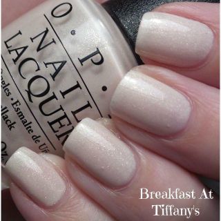 オーピーアイ(OPI)のOPI　パール入り　優しいピンクグレー ミニボトル　新品未開封(マニキュア)