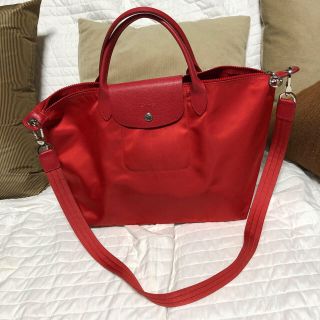 ロンシャン(LONGCHAMP)のロンシャン ネオ Mサイズ ストラップ付き(ハンドバッグ)