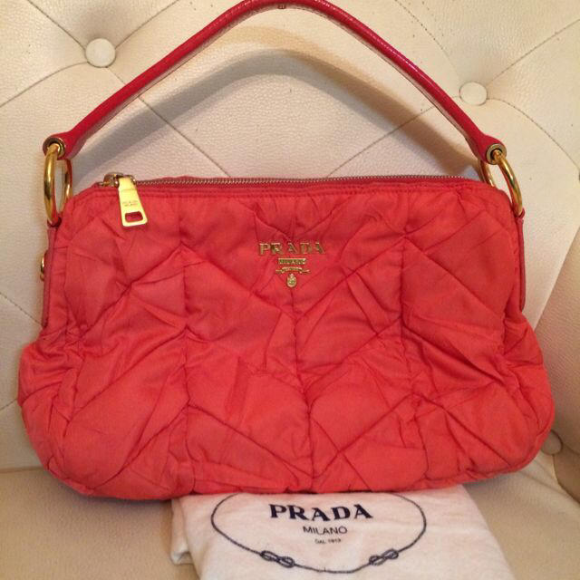 PRADA(プラダ)の正規PRADAショルダーバッグ レディースのバッグ(ショルダーバッグ)の商品写真