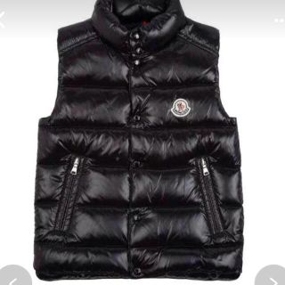 MONCLER - 新品 未使用 タグ付き ダウンベスト モンクレール モンクレ好きにの通販｜ラクマ