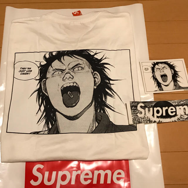 supreme akira pill teeTシャツ/カットソー(半袖/袖なし)