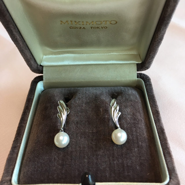 MIKIMOTO(ミキモト)の【ミル 様 専用】MIKIMOTO パールイヤリング レディースのアクセサリー(イヤリング)の商品写真