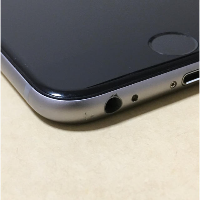 au(エーユー)のiPhone6s space gray 64GB au  スマホ/家電/カメラのスマートフォン/携帯電話(スマートフォン本体)の商品写真