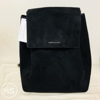 チャールズアンドキース(Charles and Keith)のCHARLES&KEITH フロントフラップショルダーバッグ/black bag(ショルダーバッグ)