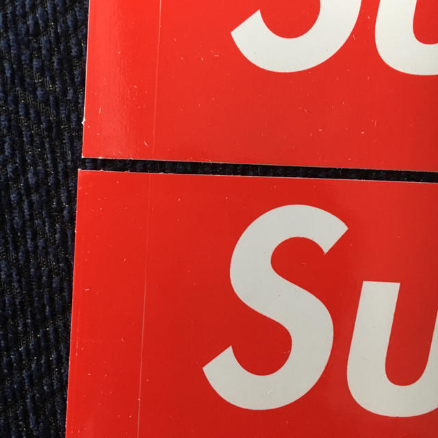 Supreme(シュプリーム)のsupreme BOXLOGOステッカー3枚セット メンズのファッション小物(その他)の商品写真
