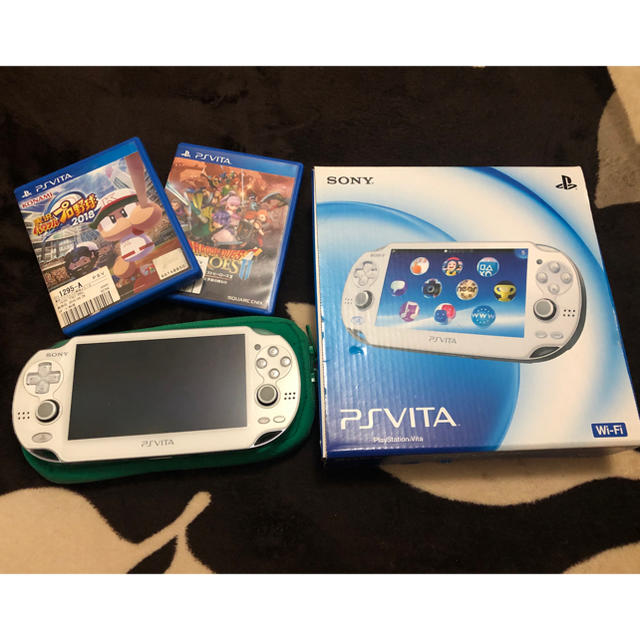 ゲームソフト/ゲーム機本体PSvitaクリスタルホワイト&ソフトセット美品‼️