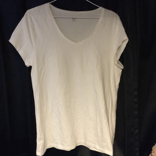 ギャップ(GAP)の新品✨GAP Vネック白Tシャツ(Tシャツ(半袖/袖なし))