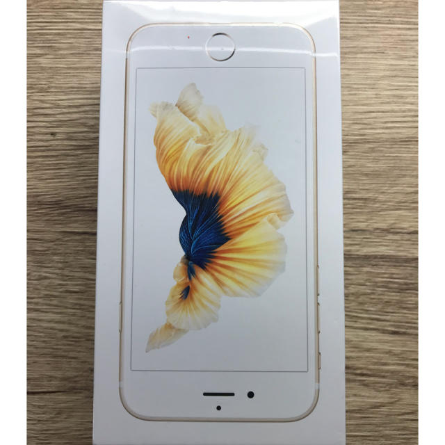 新品未使用　iPhone 6s Gold 32 GB SIMフリー