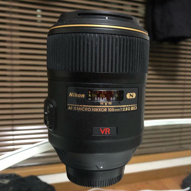 Nikon(ニコン)のAF-S VR Micro-Nikkor 105mm f/2.8G IF-ED スマホ/家電/カメラのカメラ(レンズ(単焦点))の商品写真