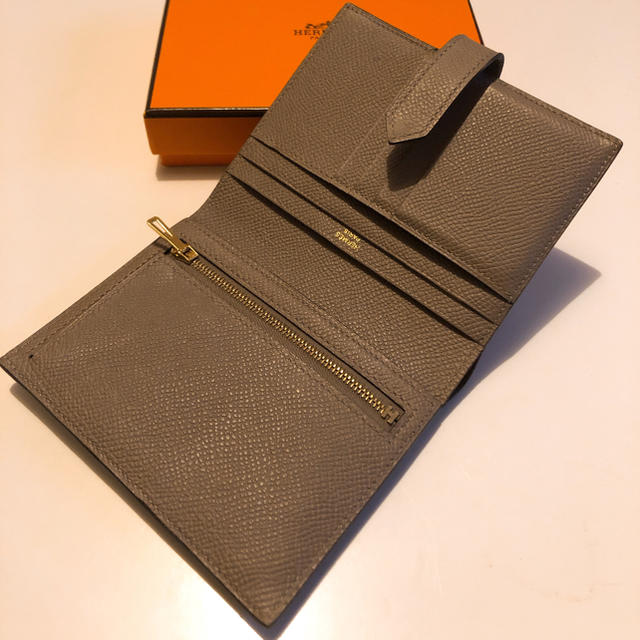 Hermes(エルメス)のHERMES ベアン コンパクト 財布 レディースのファッション小物(財布)の商品写真