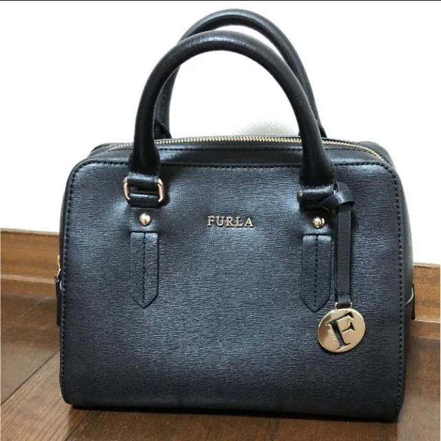 Furla(フルラ)のフルラ ボストン☆卒業式や入学式にも☆ レディースのバッグ(ボストンバッグ)の商品写真