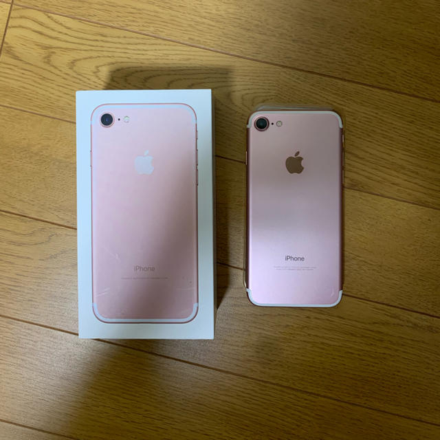 【iPhone7】SIMフリー 128GB ローズゴールド