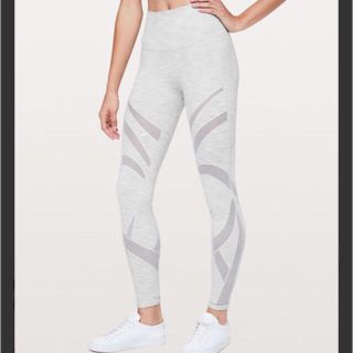 ルルレモン(lululemon)のルルレモン  gley-white レギンス  Ｓサイズ(ヨガ)