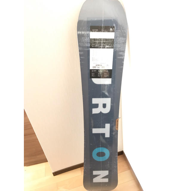 BURTON(バートン)のBURTON バートン CUSTOM カスタム 2019年 154cm スポーツ/アウトドアのスノーボード(ボード)の商品写真