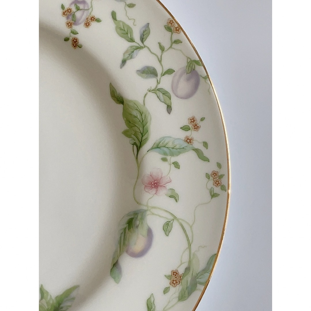 27ｃｍプレートスウィートプラム　ウェッジウッドWedgwoodセカンド品