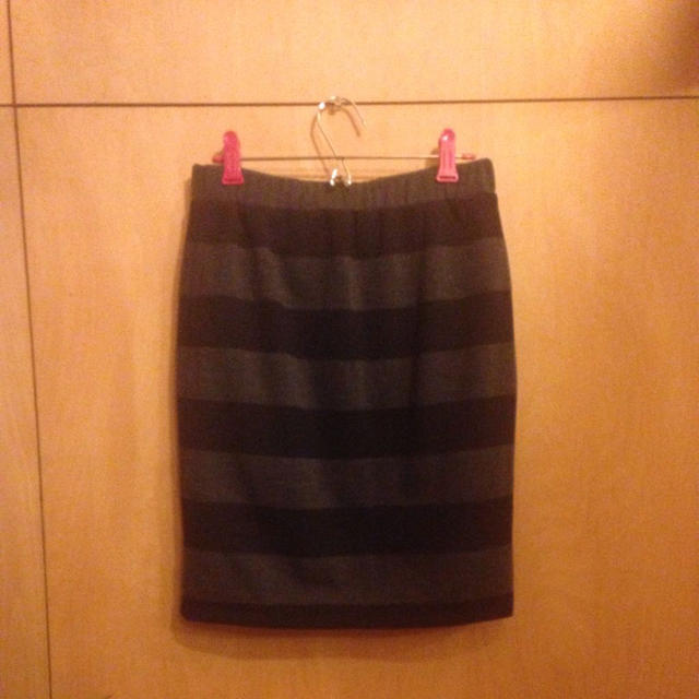 Andemiu(アンデミュウ)のandemiu ジャージィスカート レディースのスカート(ひざ丈スカート)の商品写真