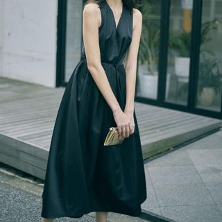 アメリヴィンテージ(Ameri VINTAGE)のLADY TUCK FLARE DRESS(ロングワンピース/マキシワンピース)