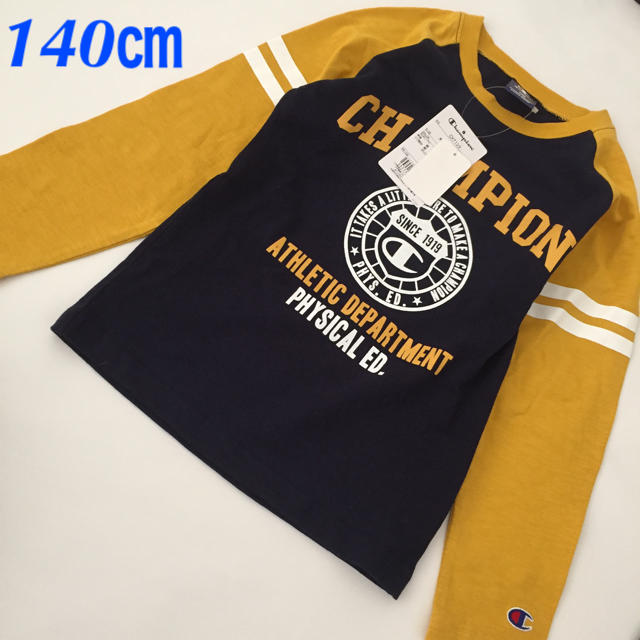 Champion(チャンピオン)の新品 Champion カレッジ ロングTシャツ 140㎝ キッズ/ベビー/マタニティのキッズ服男の子用(90cm~)(Tシャツ/カットソー)の商品写真