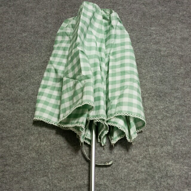 ギンガムチェック　日傘 レディースのファッション小物(傘)の商品写真