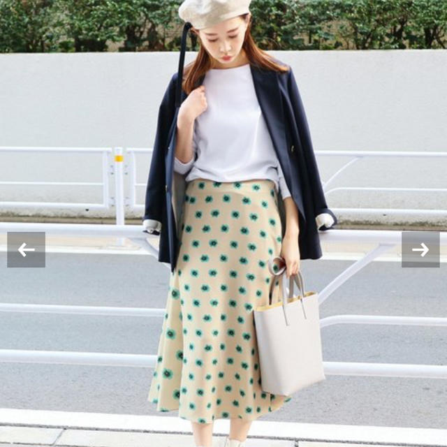 IENA - グリコさん専用 IENA 花柄スカートの通販 by Sayaka shop ...