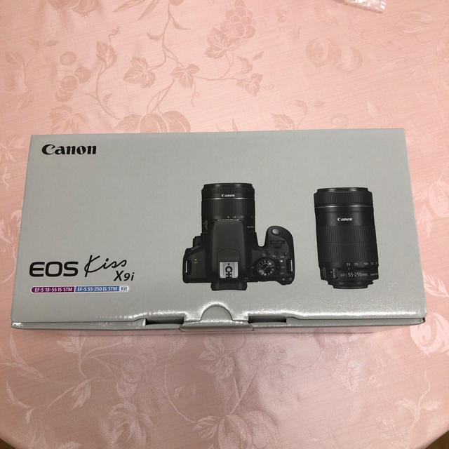 Canon eos kiss X9i ダブルズームキット 新品 未使用品