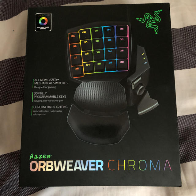 PlayStation4(プレイステーション4)のrazer orbweaver chroma キーパッド スマホ/家電/カメラのPC/タブレット(PC周辺機器)の商品写真