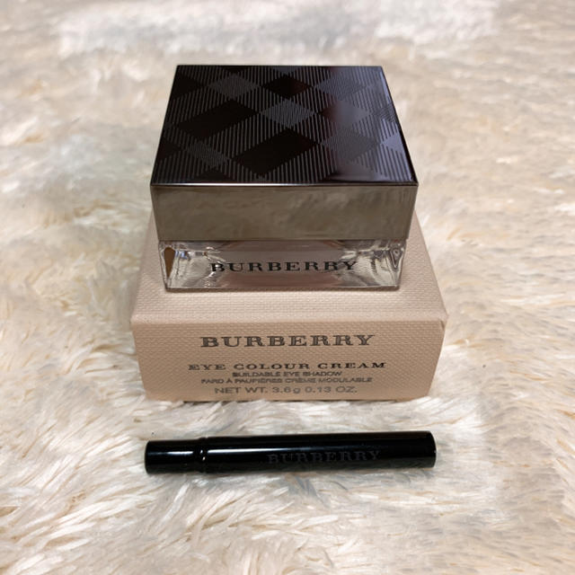 BURBERRY(バーバリー)のバーバリー アイシャドウ コスメ/美容のベースメイク/化粧品(アイシャドウ)の商品写真