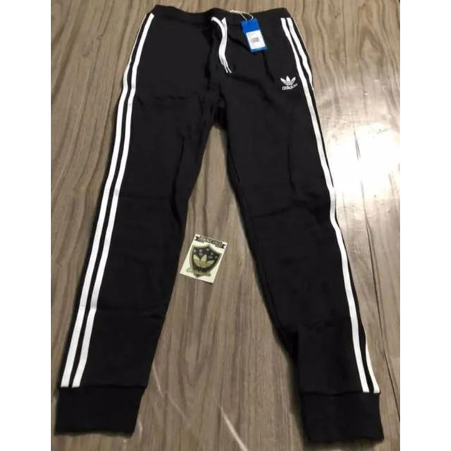 adidas(アディダス)の最安 adidas sst cuffed track pants メンズのパンツ(その他)の商品写真