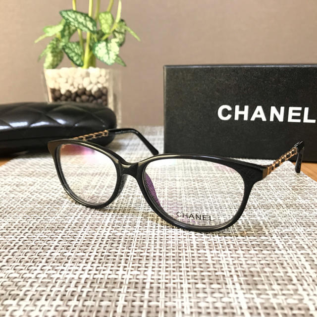 メーカー包装済】 CHANEL - ケース付き‼️シャネル✨CHANEL✰︎メガネ